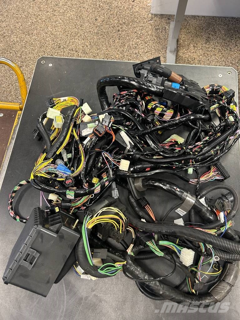 CNH Ledningsnet Eletrônicos