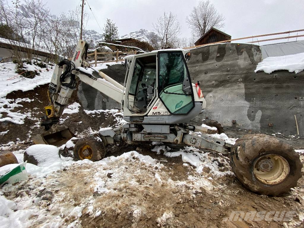 Menzi Muck M535 Özel ekskavatörler