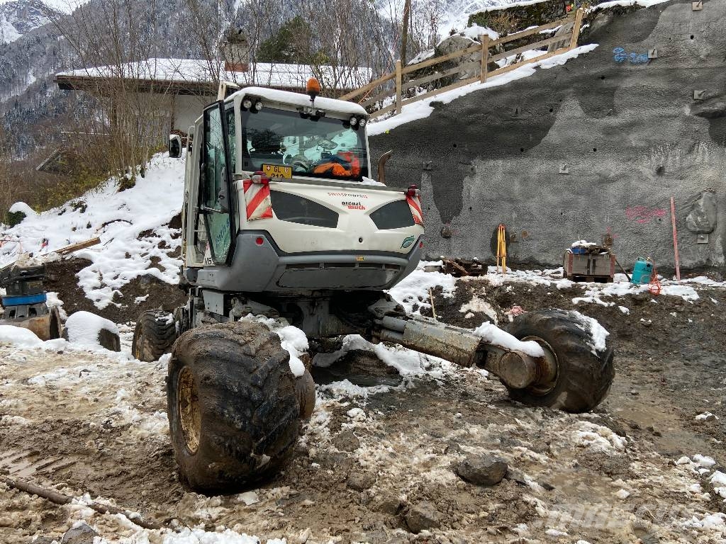 Menzi Muck M535 Özel ekskavatörler