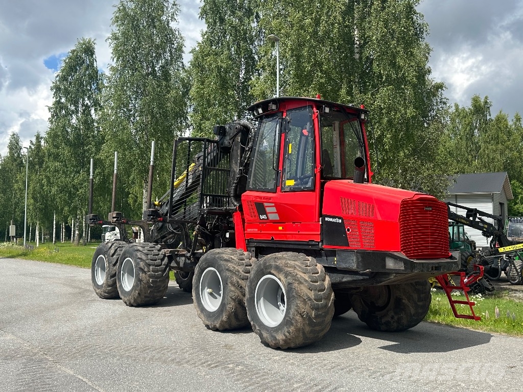 Komatsu 845 Forwarders