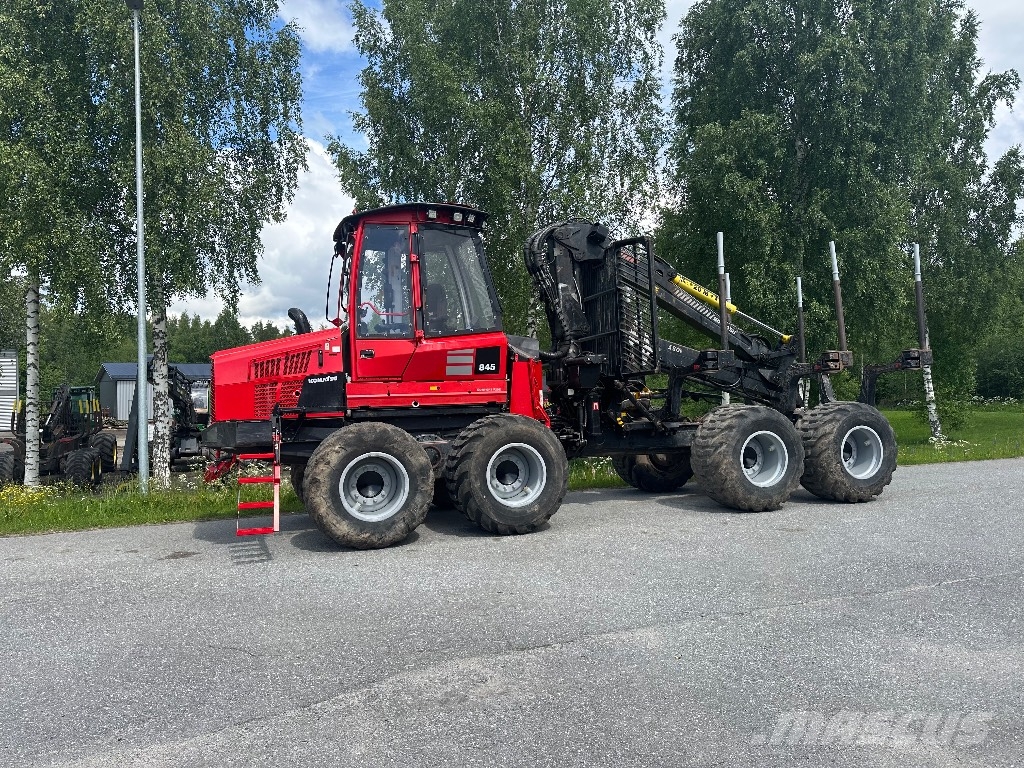 Komatsu 845 Forwarders