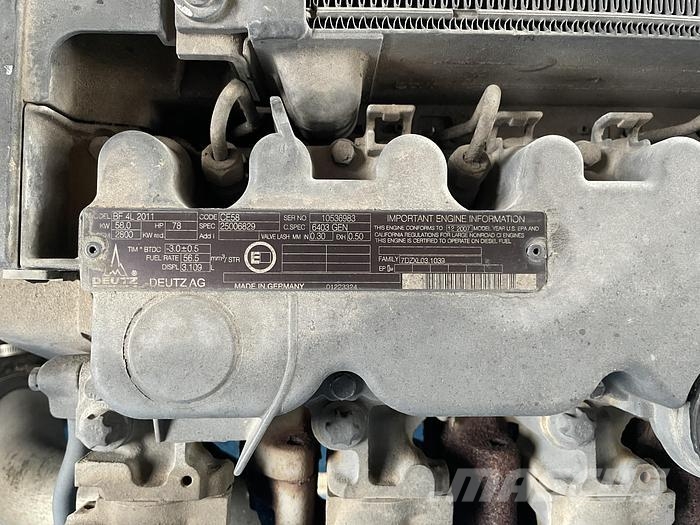 Genie Z135-70 Plataformas con brazo de elevación manual