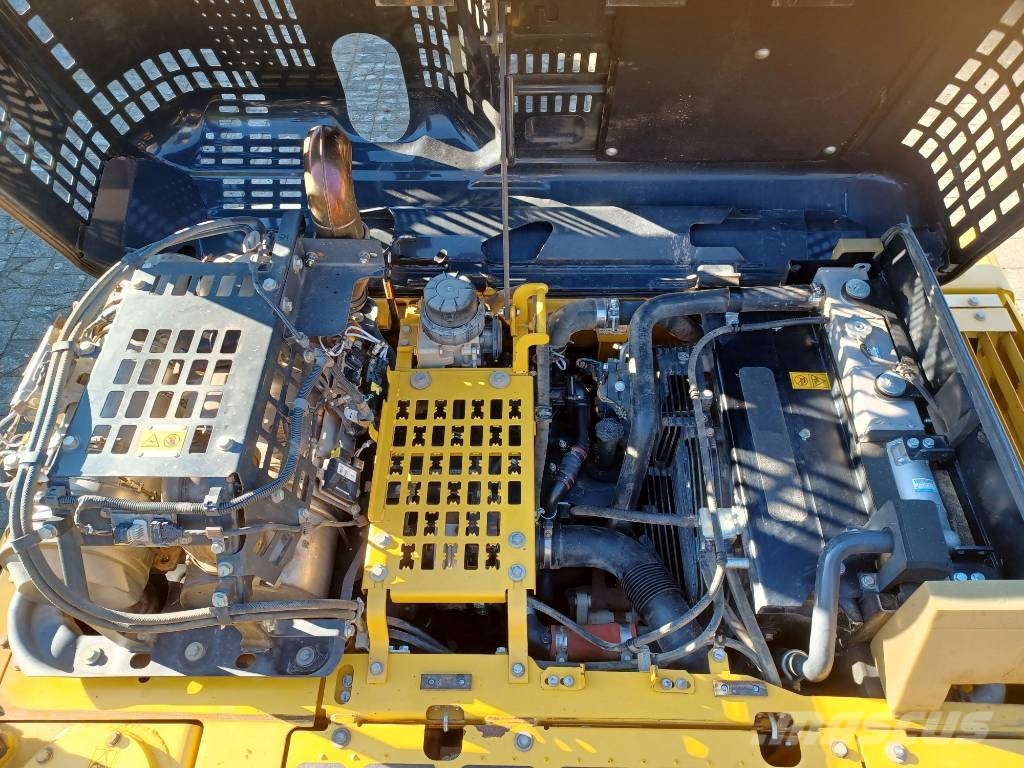 Komatsu PC 210 LCi-11 / PC 210 LC-11 Rupsgraafmachines