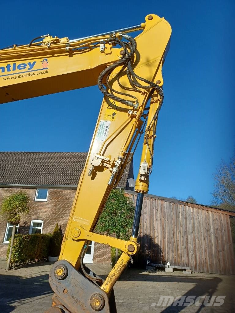 Komatsu PC 210 LCi-11 / PC 210 LC-11 Rupsgraafmachines