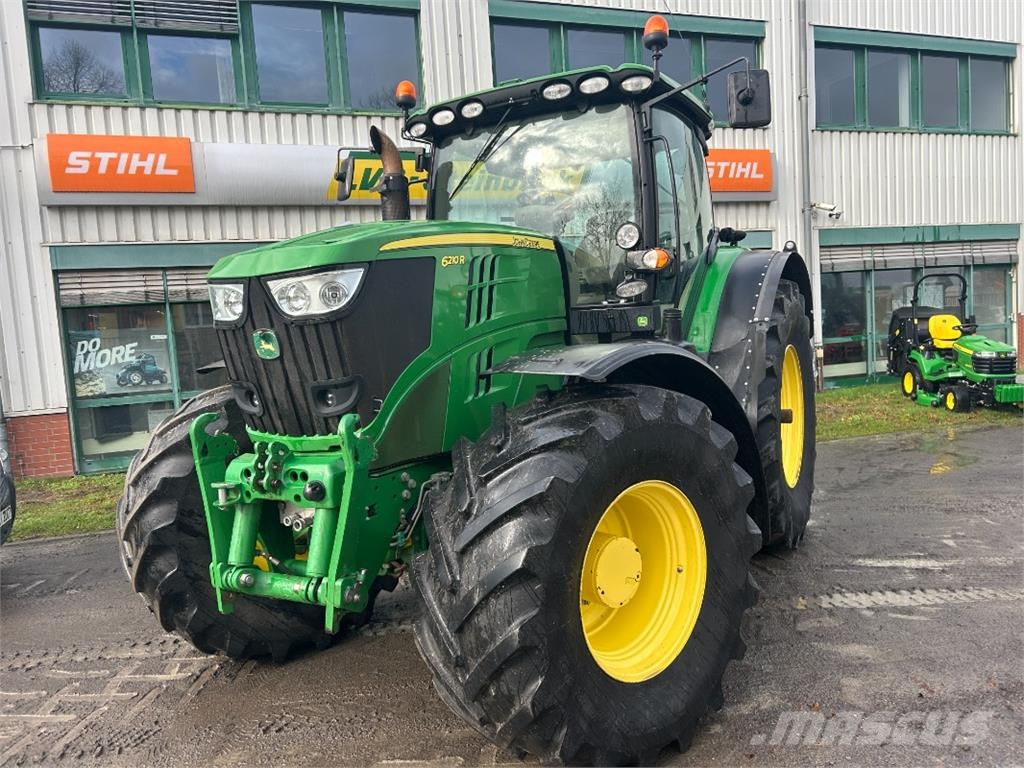 John Deere 6210R 曳引機