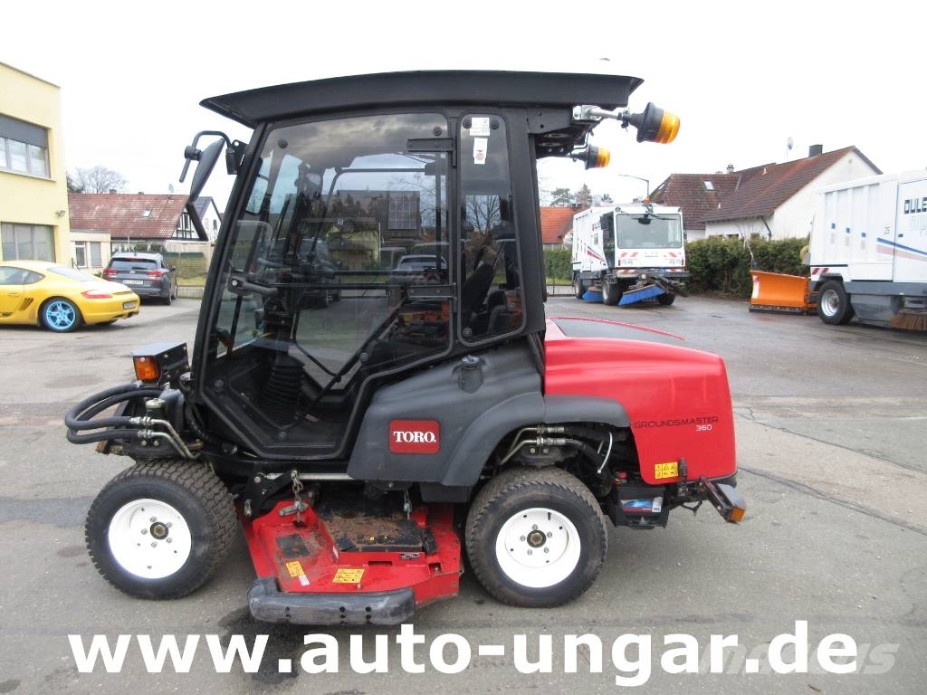Toro Groundsmaster 360 Kommunalfahrzeug Rasenmäher 4x4 Mowers