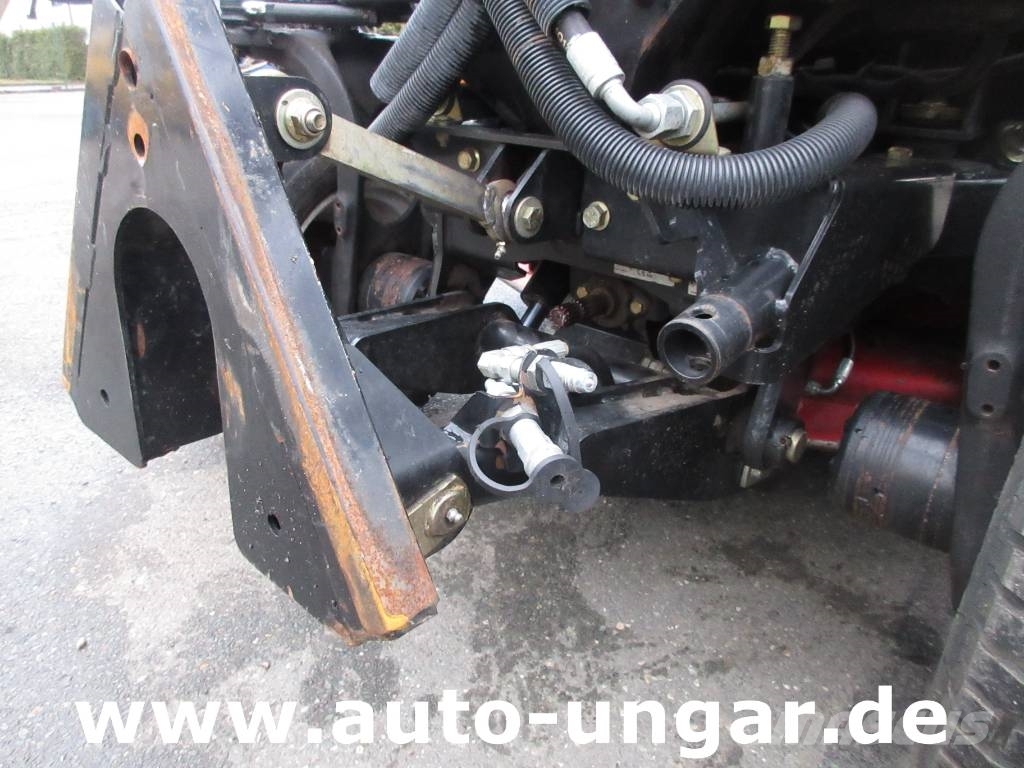 Toro Groundsmaster 360 Kommunalfahrzeug Rasenmäher 4x4 Mowers