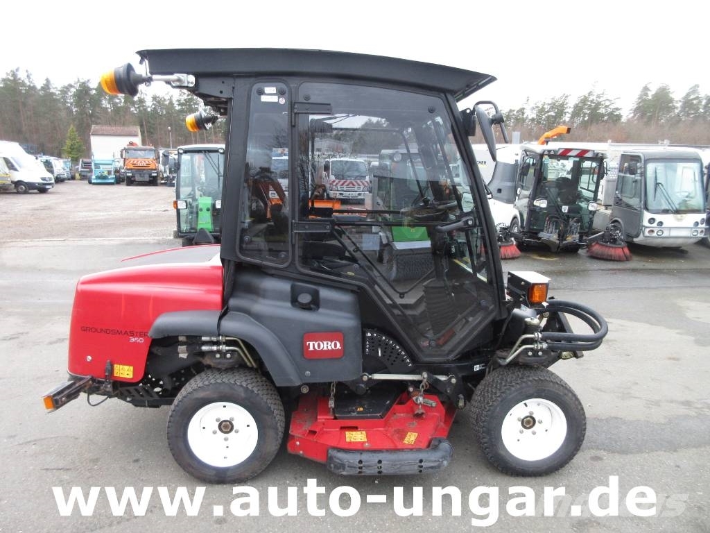Toro Groundsmaster 360 Kommunalfahrzeug Rasenmäher 4x4 Mowers