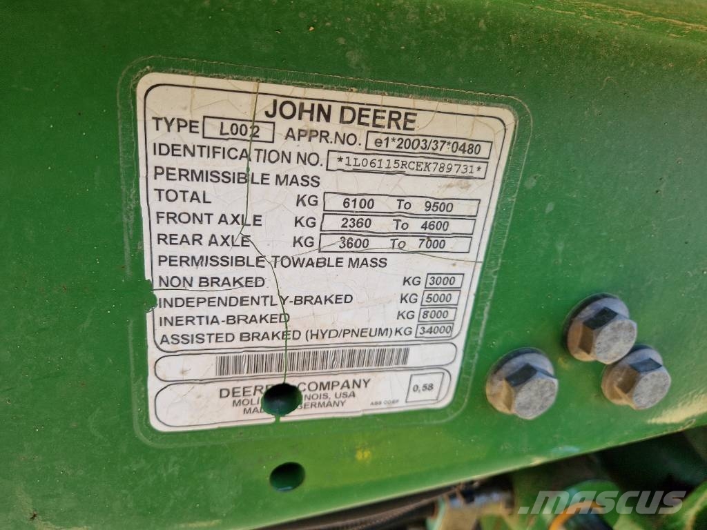 John Deere 6115 R P299 Traktorit