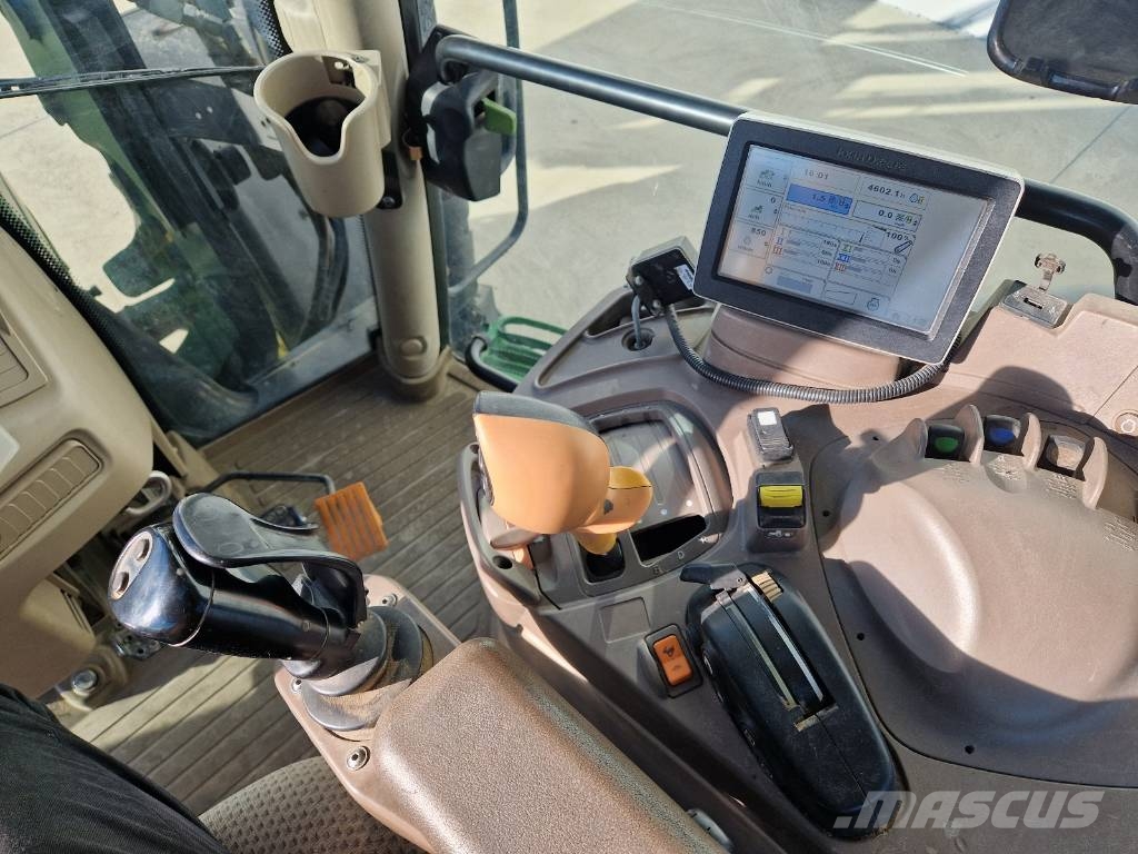 John Deere 6115 R P299 Traktorit