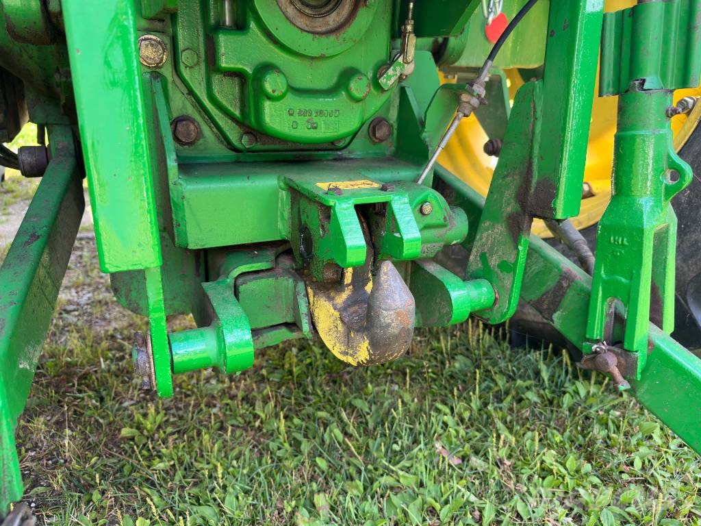 John Deere 5820 Trattori
