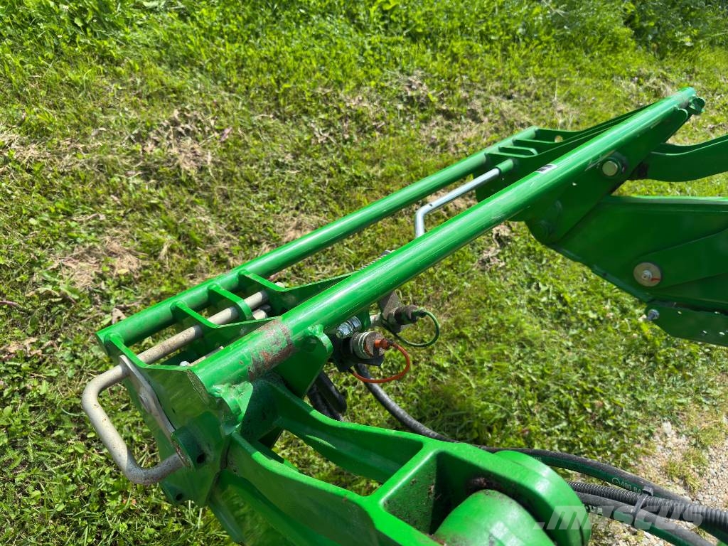 John Deere 5820 Trattori
