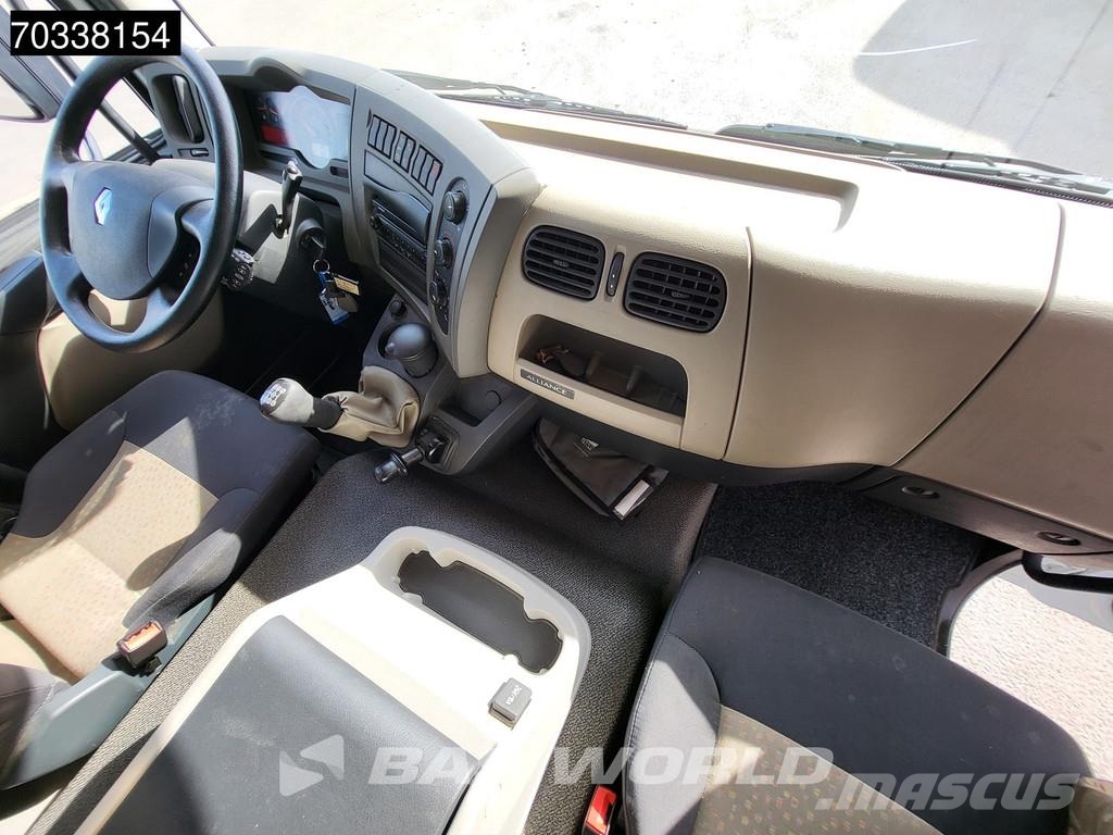 Renault Midlum 220 Midlum 4X2 12t Tailgate Manual Gearbox Furgons