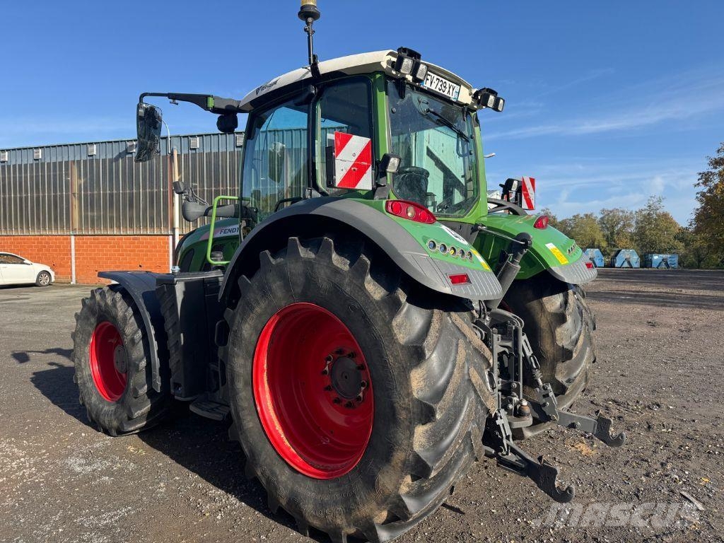 Fendt 722 VARIO POWER S4 トラクター