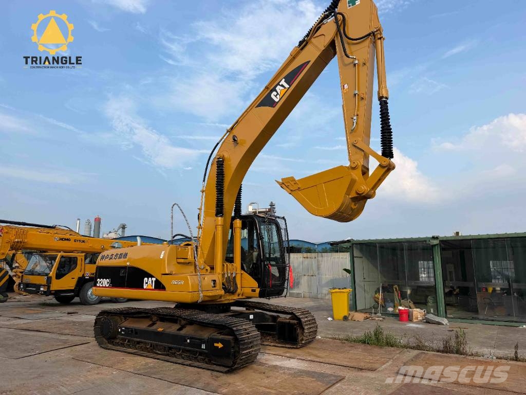 CAT 320 C 대형 굴삭기 29톤 이상