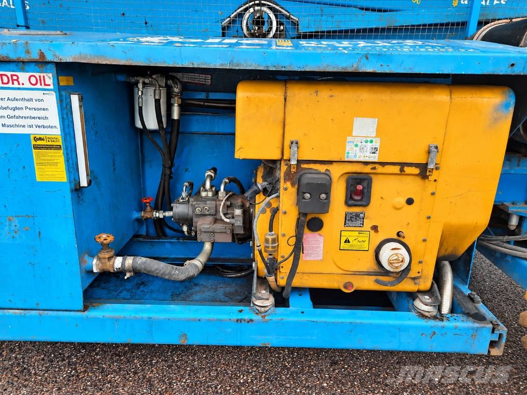 Holland Lift B 195 DL 25 | 2008 Plataformas tijera
