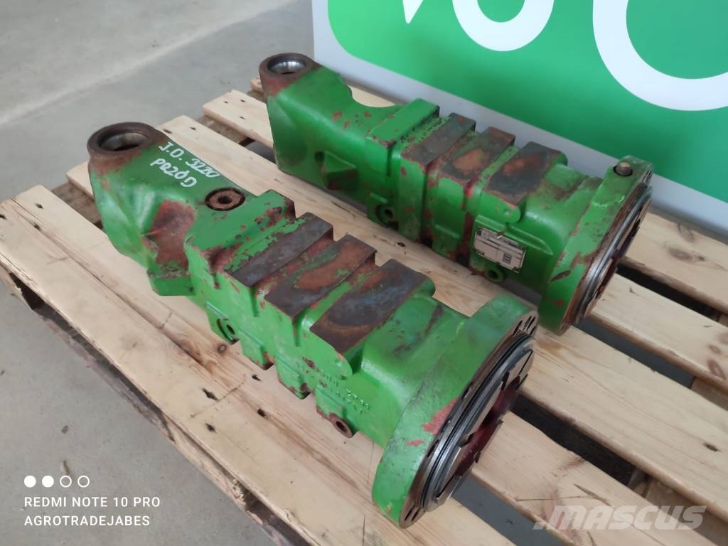 John Deere 3220 Bridge scabbard Z77219 Z77220 AZ53940 Engines