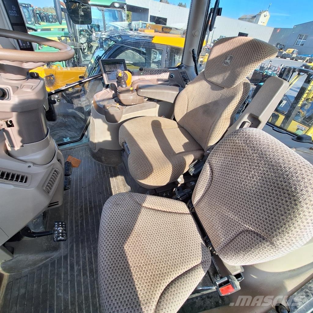 John Deere 6R 195 Tractors