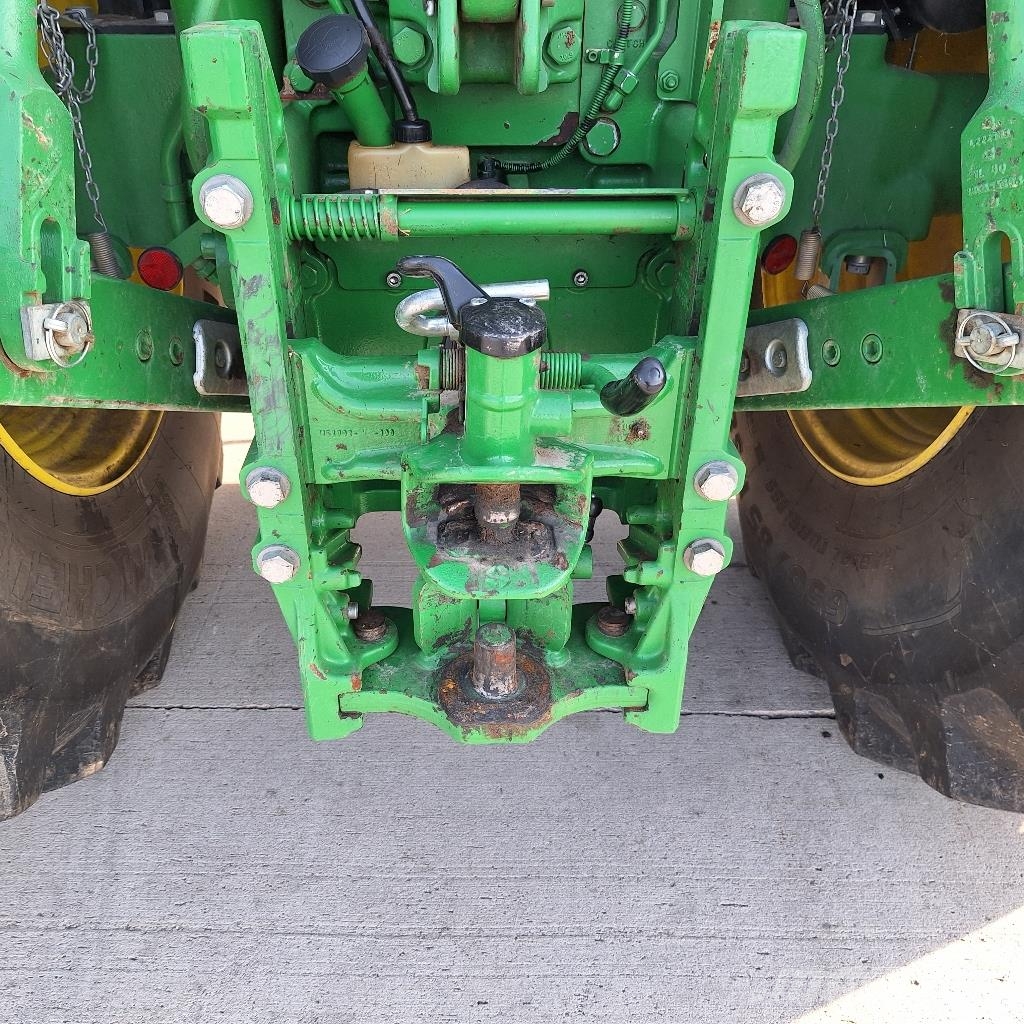 John Deere 6R 195 Trattori