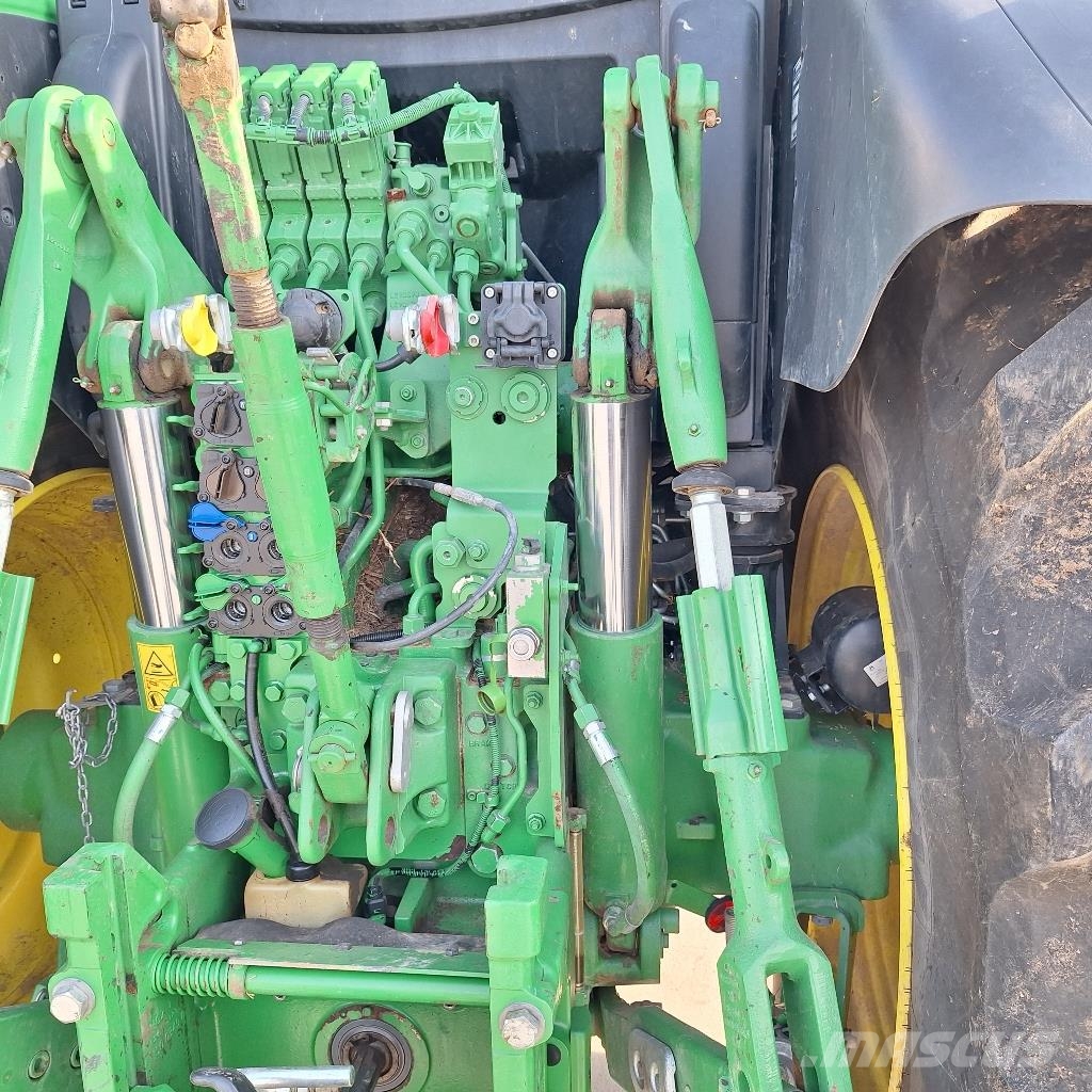 John Deere 6R 195 Traktorji