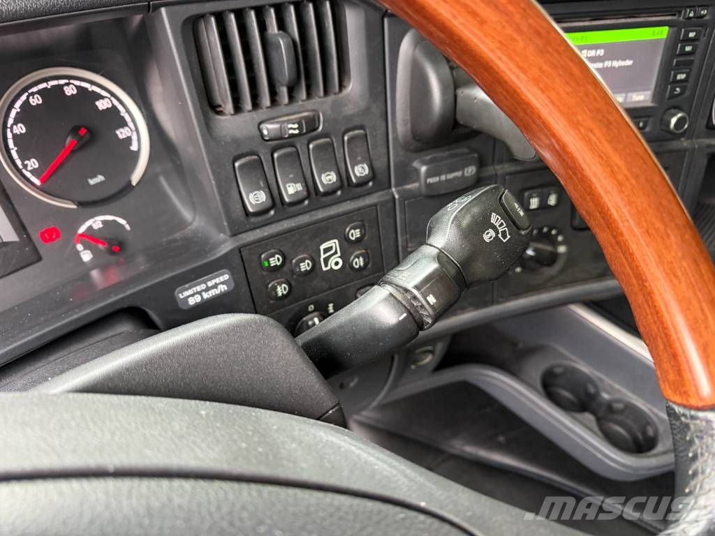 Scania R580 HMF 8520 kran Автокранове