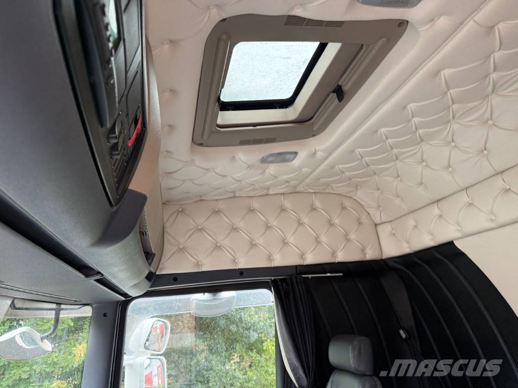 Scania R580 HMF 8520 kran Автокранове