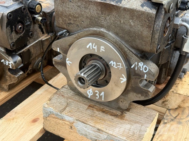 Rexroth A10VG63 USED HYDRAULIC PUMP 油圧機