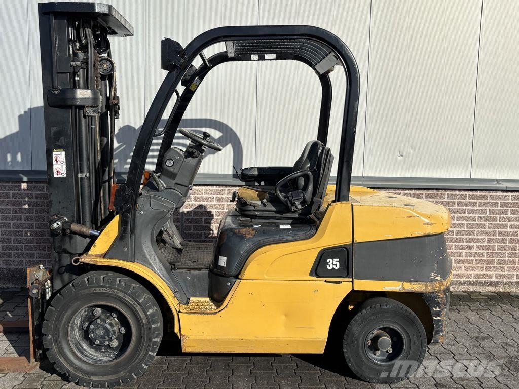 CAT DP35N Empilhadeiras a diesel