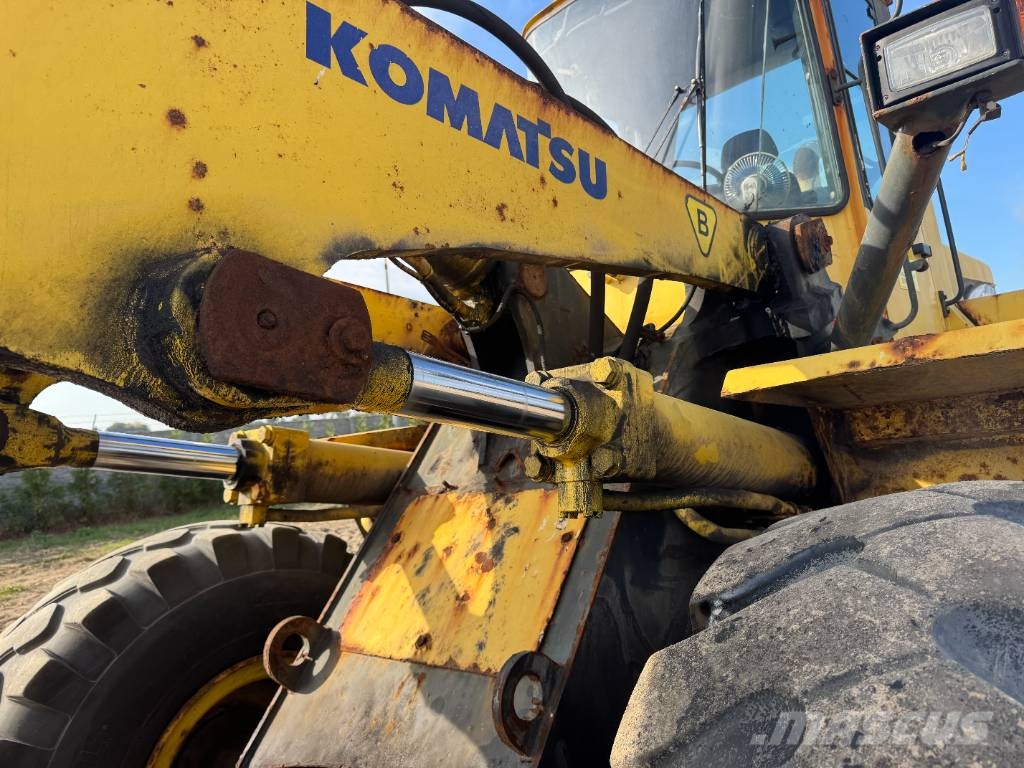 Komatsu WA 380 Wielladers