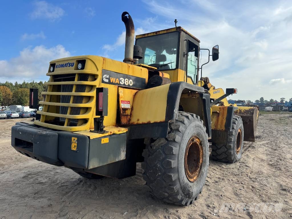Komatsu WA 380 Wielladers