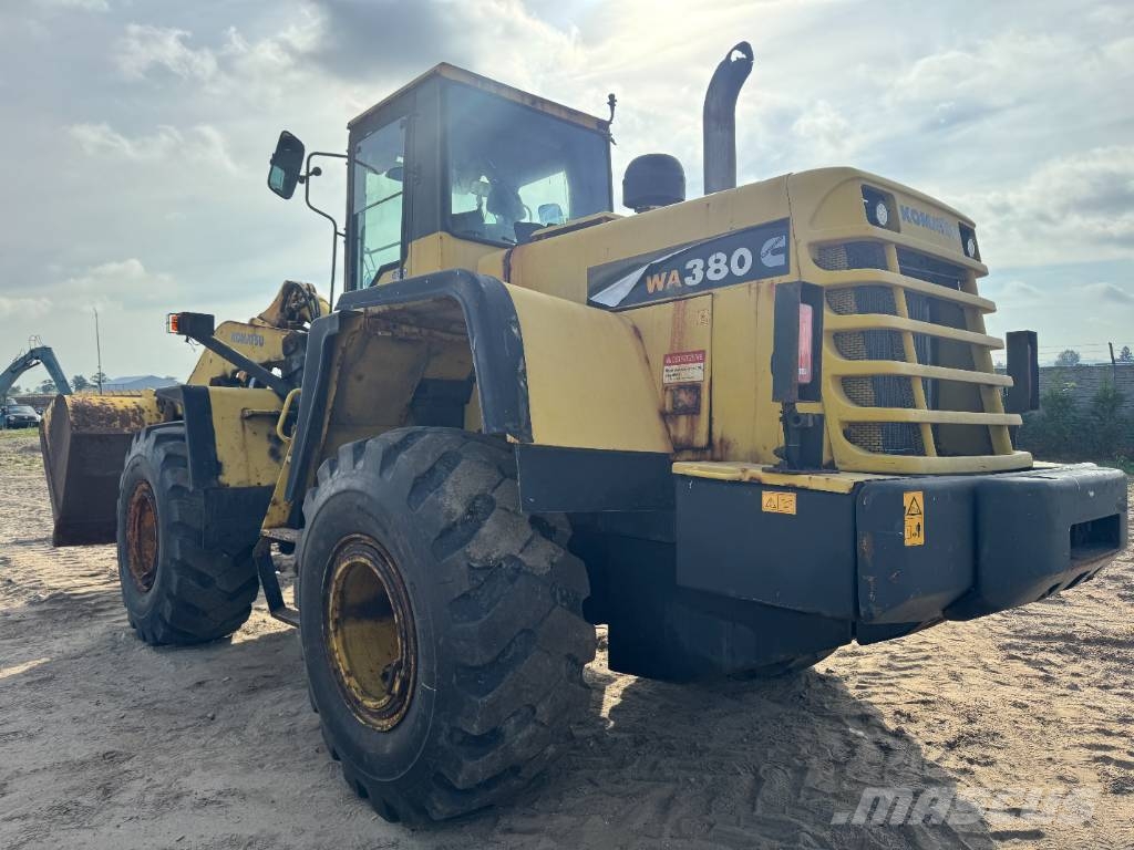Komatsu WA 380 Wielladers