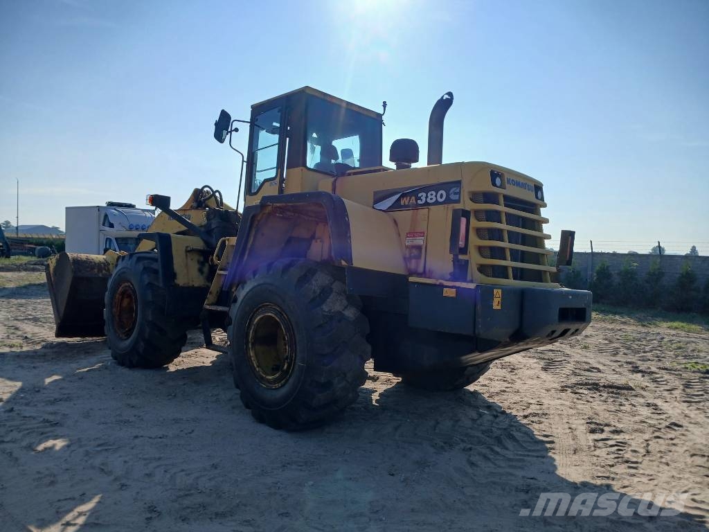 Komatsu WA 380 Wielladers