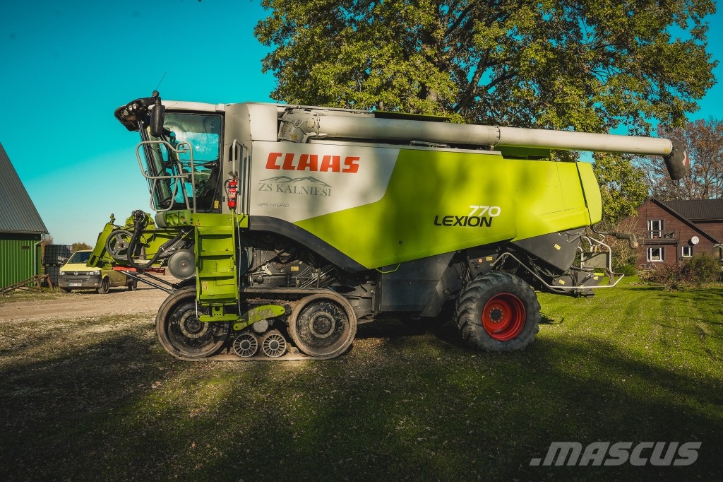 CLAAS Lexion 770 TerraTrac Combine harvesters