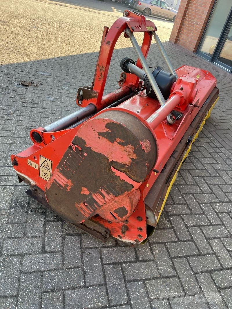 Kuhn VKM280 Other groundscare machines