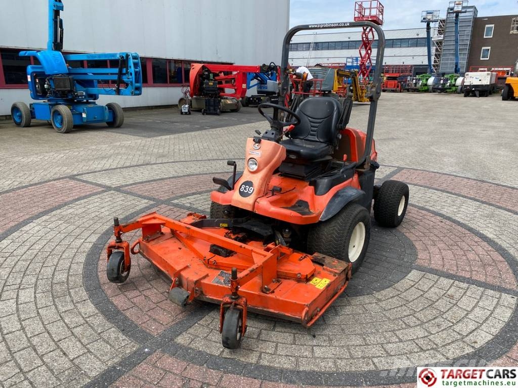Kubota F3680 EC 4WD 3-Gang Rotary Mower Самохідні газонокосарки