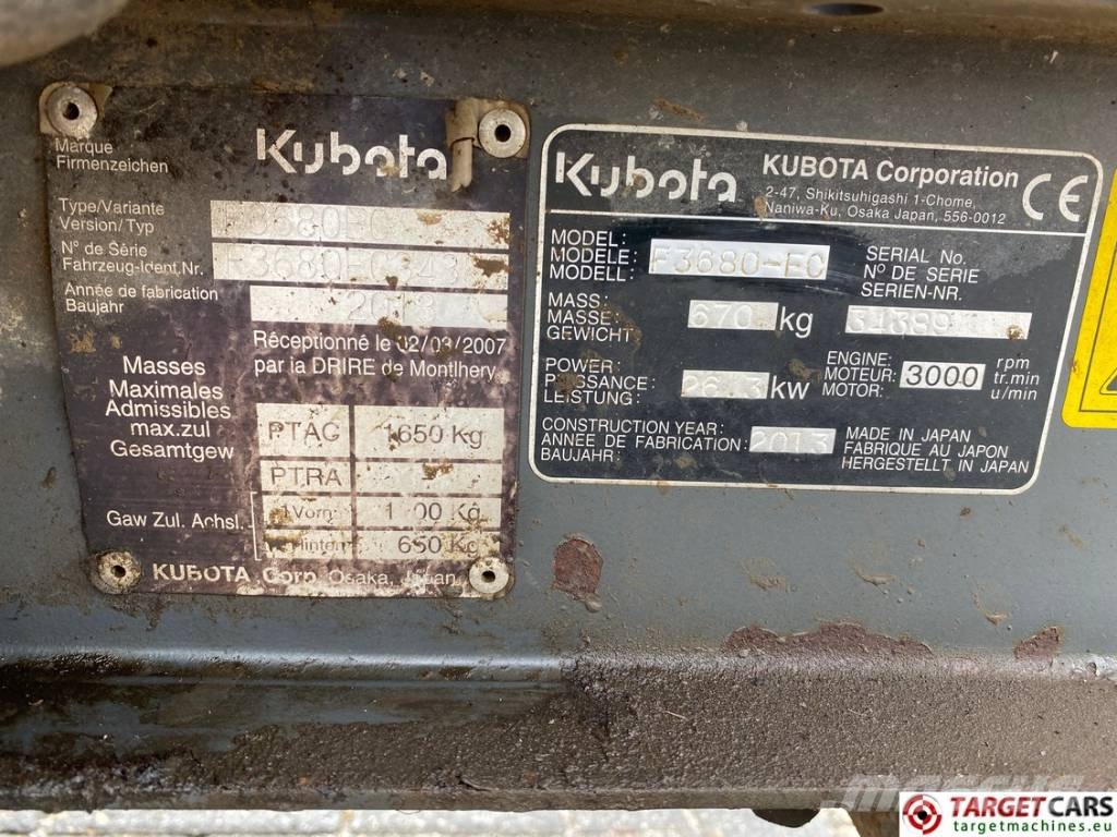 Kubota F3680 EC 4WD 3-Gang Rotary Mower Самохідні газонокосарки