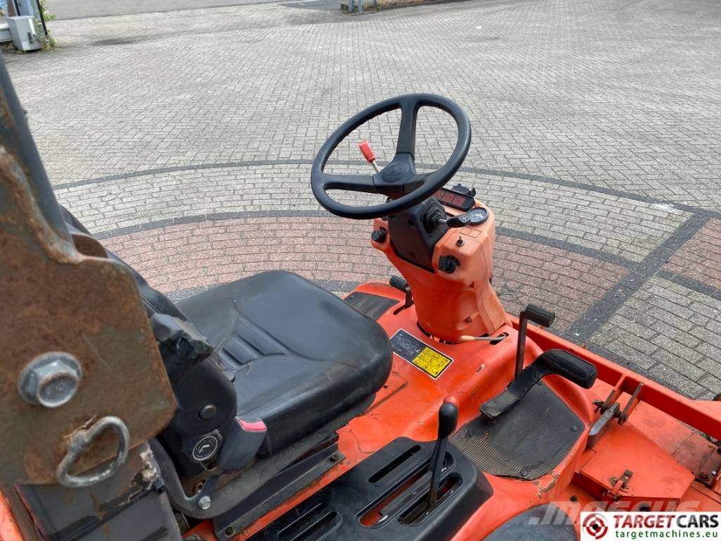 Kubota F3680 EC 4WD 3-Gang Rotary Mower Самохідні газонокосарки