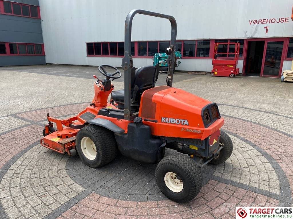 Kubota F3680 EC 4WD 3-Gang Rotary Mower Самохідні газонокосарки