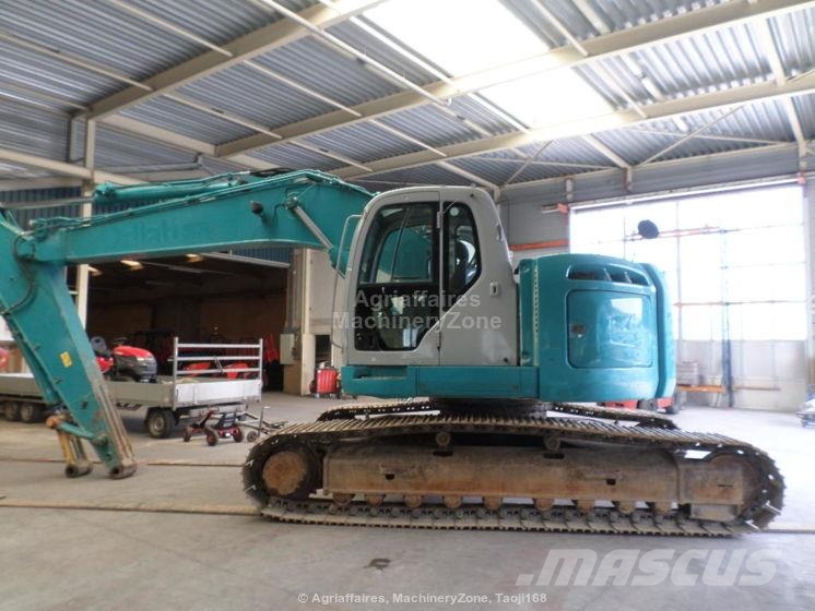New Holland Kobelco E 235 BSR-2 Rupsgraafmachines