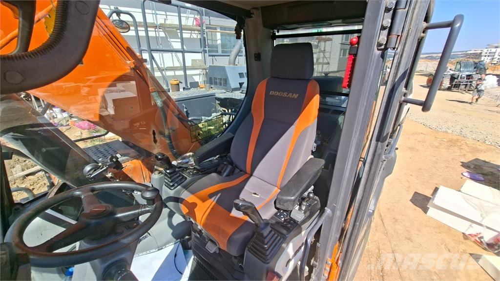 Doosan DX 170 W - 5 4X4 Outros Florestal