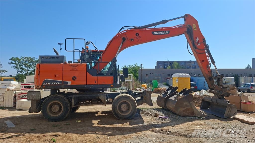 Doosan DX 170 W - 5 4X4 Outros Florestal