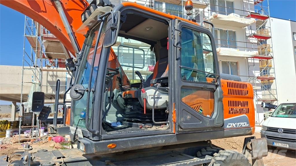 Doosan DX 170 W - 5 4X4 Outros Florestal