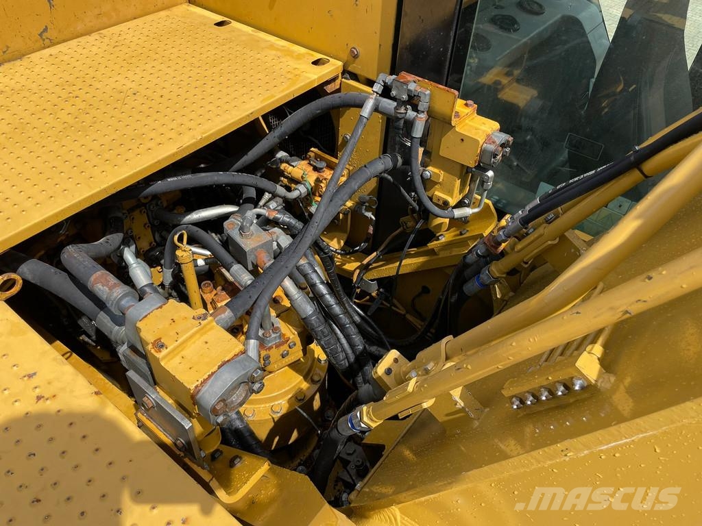 CAT 329E Long Reach Excavator 履帶式 挖土機/掘鑿機/挖掘機