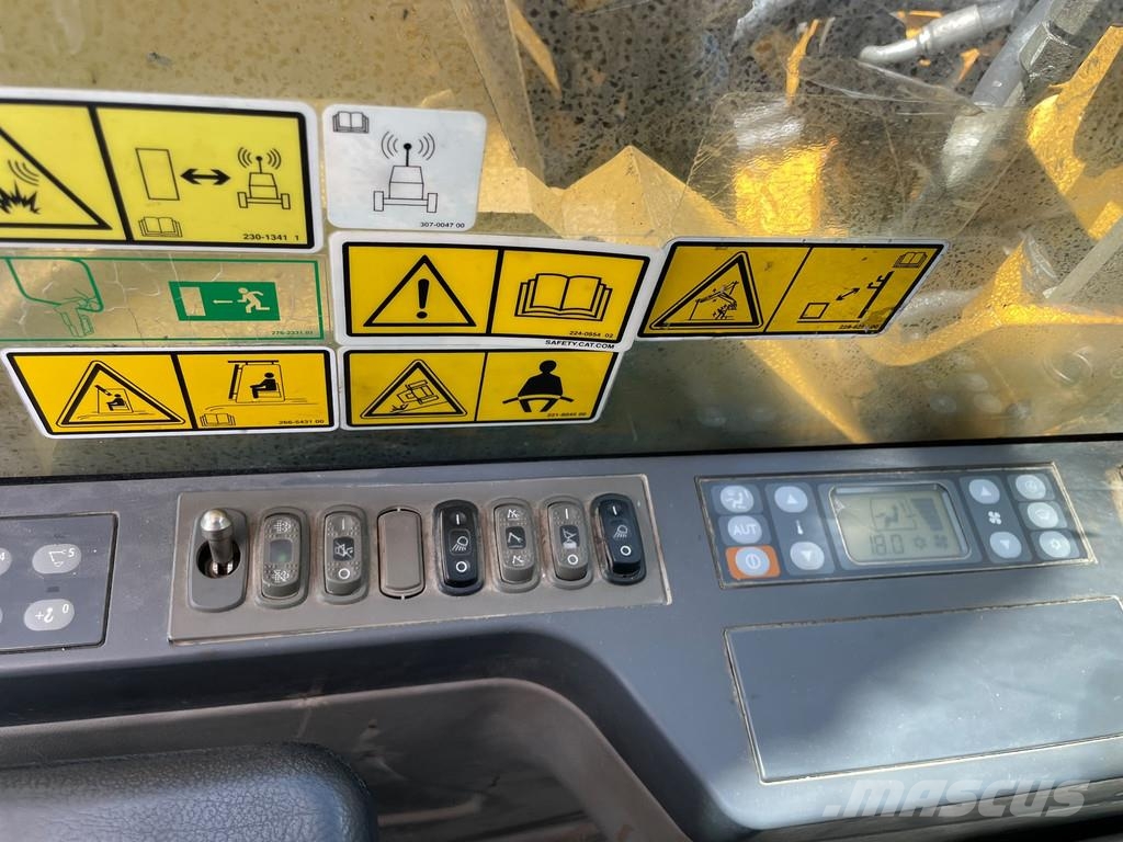 CAT 329E Long Reach Excavator 履帶式 挖土機/掘鑿機/挖掘機