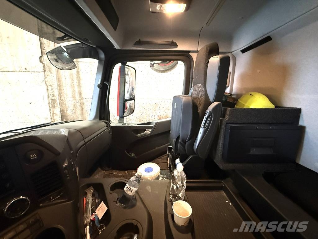 Mercedes-Benz Arocs 6x4 Junjin JXZ37-5 18HP Camiones de concreto