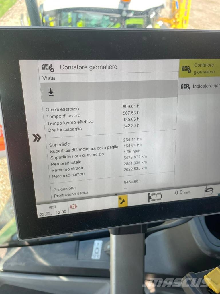CLAAS TRION 650 Kombajni