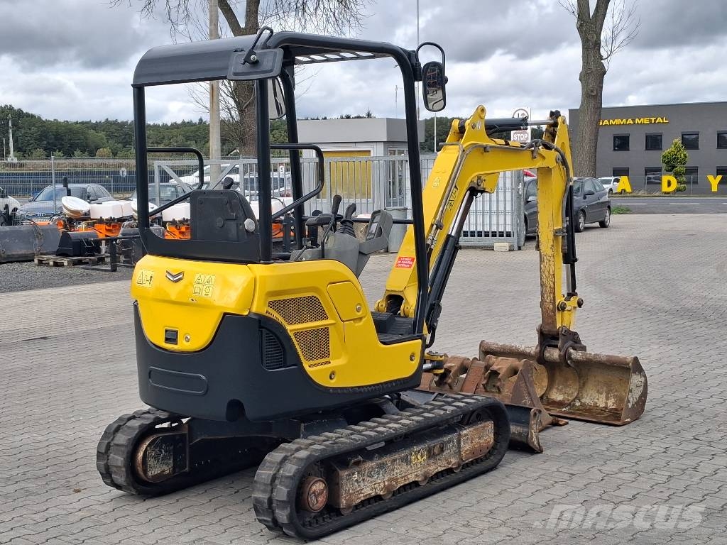 Yanmar SV 22 Mini bageri < 7t