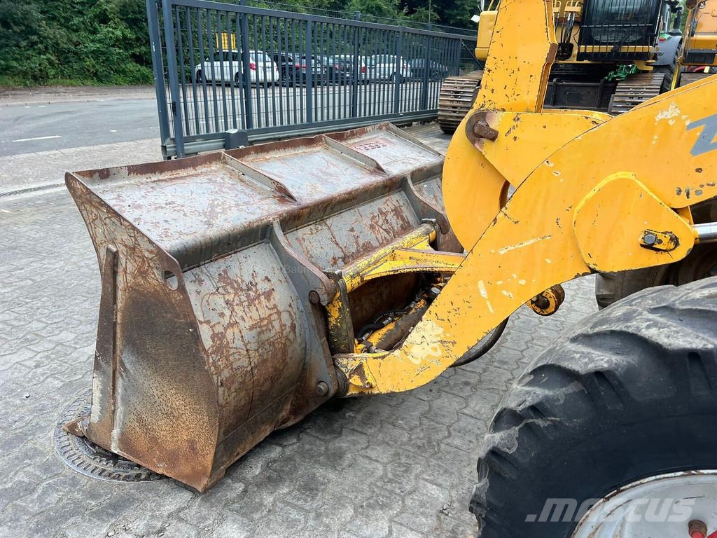 Zettelmeyer ZL 602 لوادر بعجل