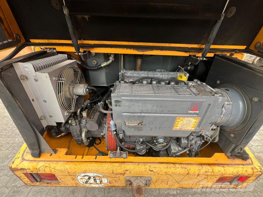 Zettelmeyer ZL 602 لوادر بعجل