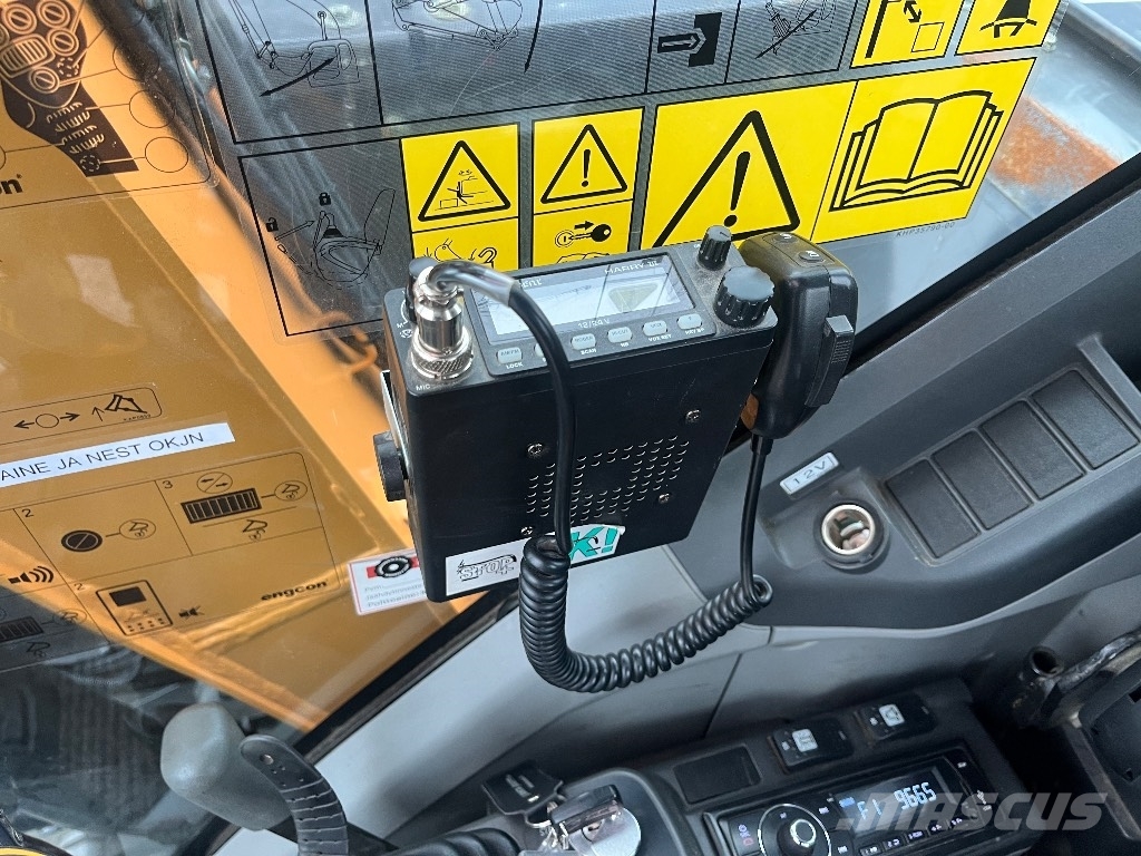 CASE CX 85 D SR / Engcon, 3 kauhaa, Rasvari حفارات وسط 7 طن - 12 طن